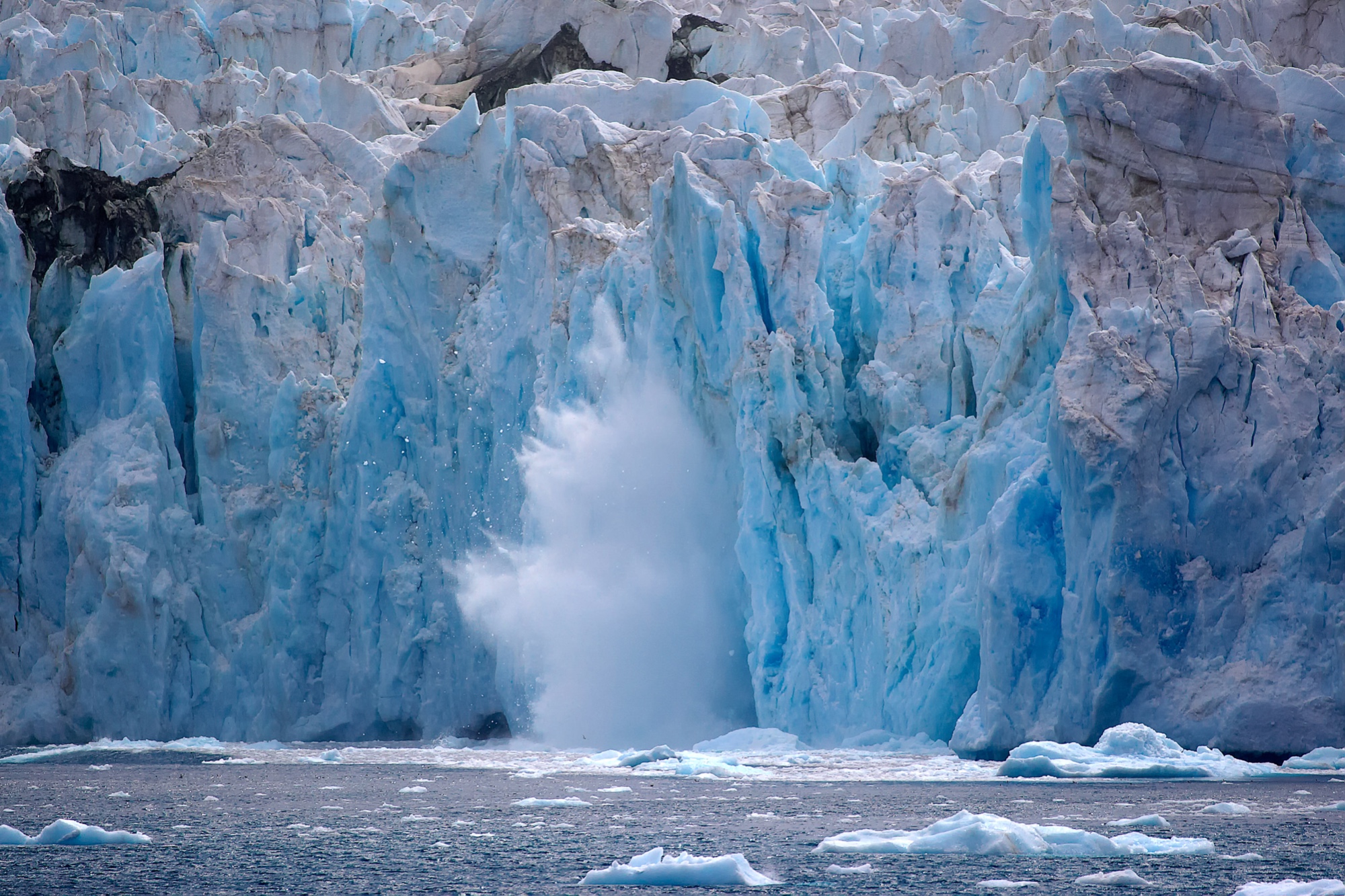 glacier at the end of the Drygalski Fjord